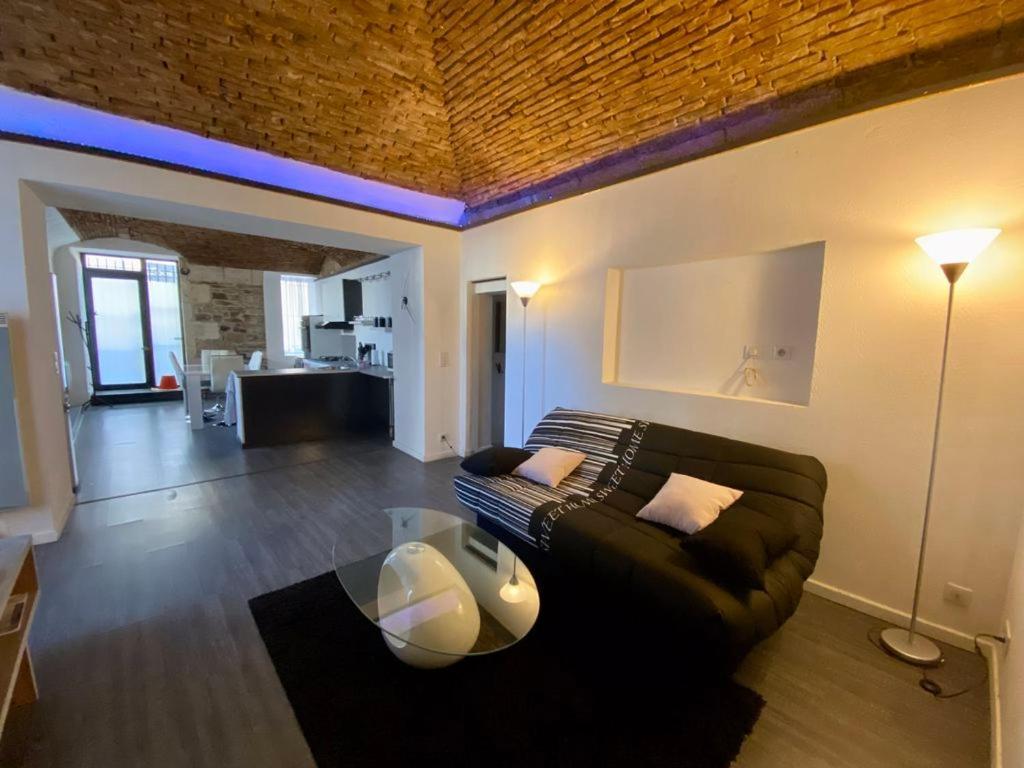 Jolie Appartement T2 Nîmes Eksteriør bilde